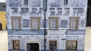 Das Sgraffitohäuser zeigt Szenen aus Ovids 