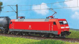 Trägt in Echt und im Modell große Lasten: Baureihe 152.